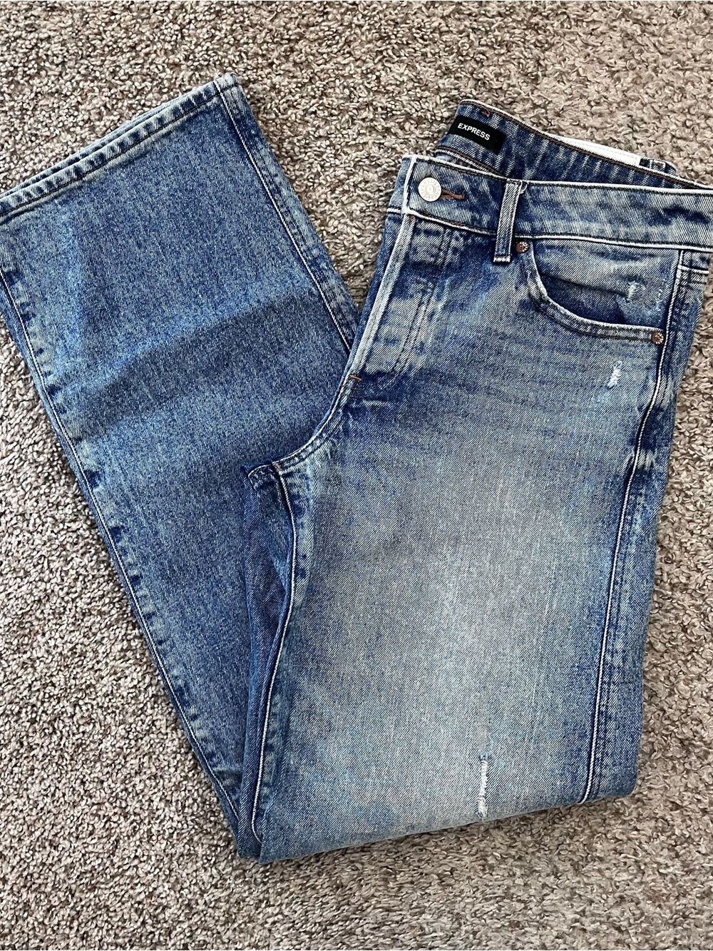 Express Women’s Blue Relaxed Straight Leg Jeans